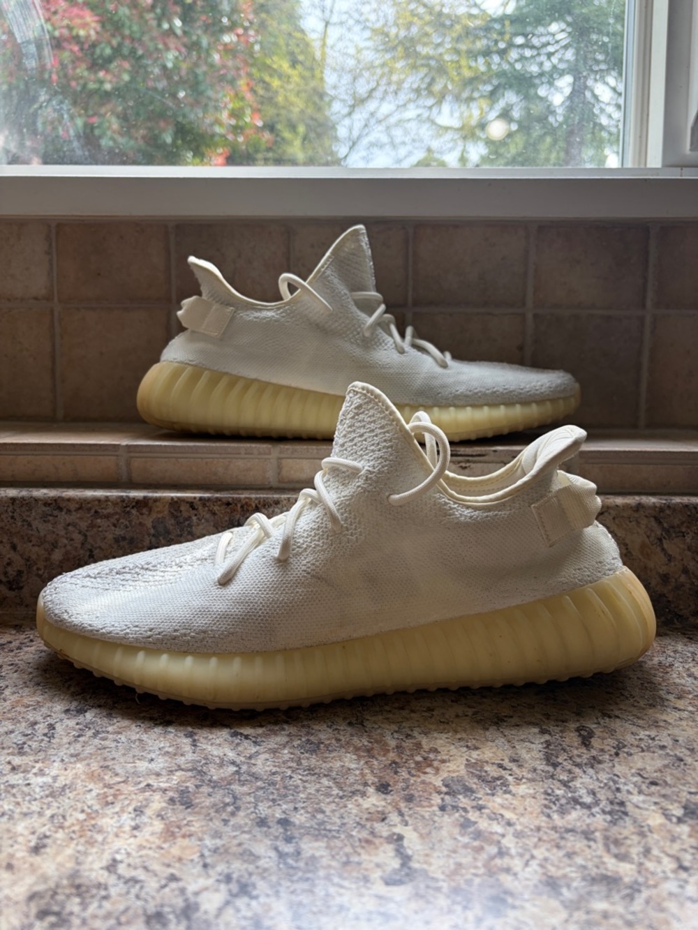 Yeezy 350 Cream